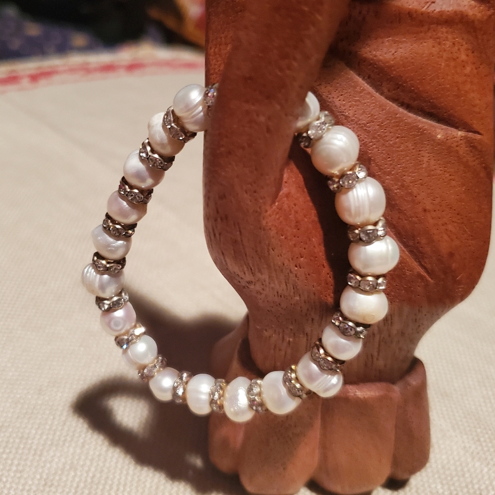 Estate Creamy White Pearl & Rhinestone Stretch Bracelet